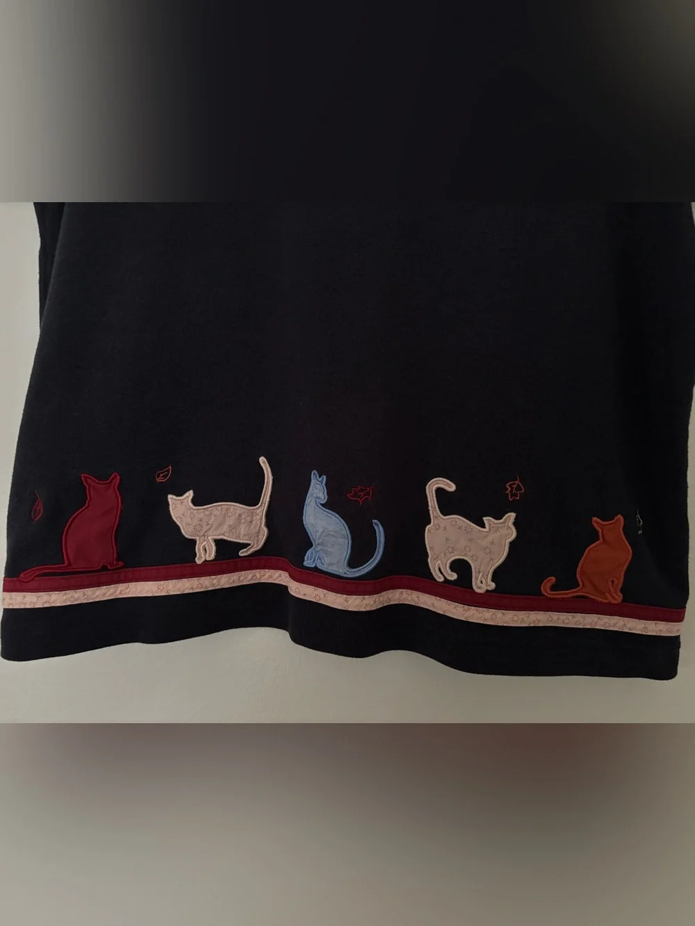 Vintage Christopher & Banks Navy Cat embroidered Tshirt Women’s Size M Grandma